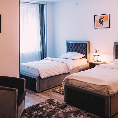 Motel Piatra Corbului 比卡兹 外观 照片