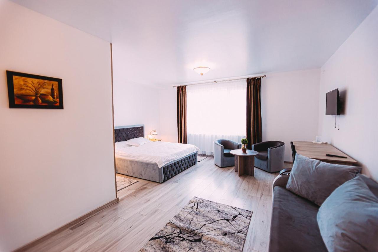 Motel Piatra Corbului 比卡兹 外观 照片